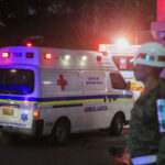 Suman más de 60 fallecidos por accidente de avión militar en Colombia