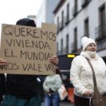 Manifestantes irrumpen en Congreso de la CDMX en protesta por vivienda