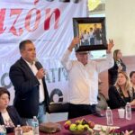 Higinio Martínez se reúne con dirigentes, comerciantes y empresarios en la Central de Abasto de Ecatepec