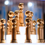 Acusan a los Globos de Oro de vender los premios