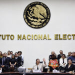 INE ordena al PRI bajar todo mensaje donde califique a Morena de ‘narcopartido’