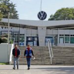 Volkswagen ajusta su producción en Puebla