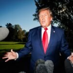 Trump es interrumpido por una decena de manifestantes en su mitin de Carolina del Sur